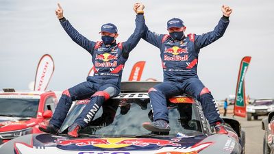 Peterhansel y Benavides, ganadores del Dakar 2021