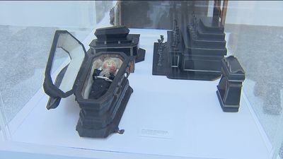 "Miradas ingenuas", la exposición de juguetes del siglo XIX y XX que podemos ver en el Real Jardín Botánico