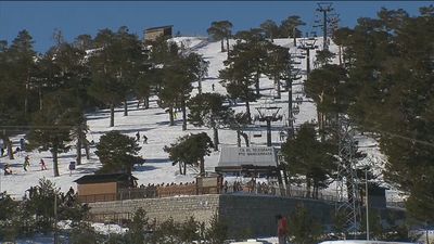 Parques Nacionales no renovará la concesión de tres pistas de esquí de Navacerrada