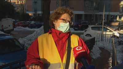 Avalancha de solidaridad para  ayudar a  personas mayores y con problemas de movilidad a cubrir sus necesidades básicas