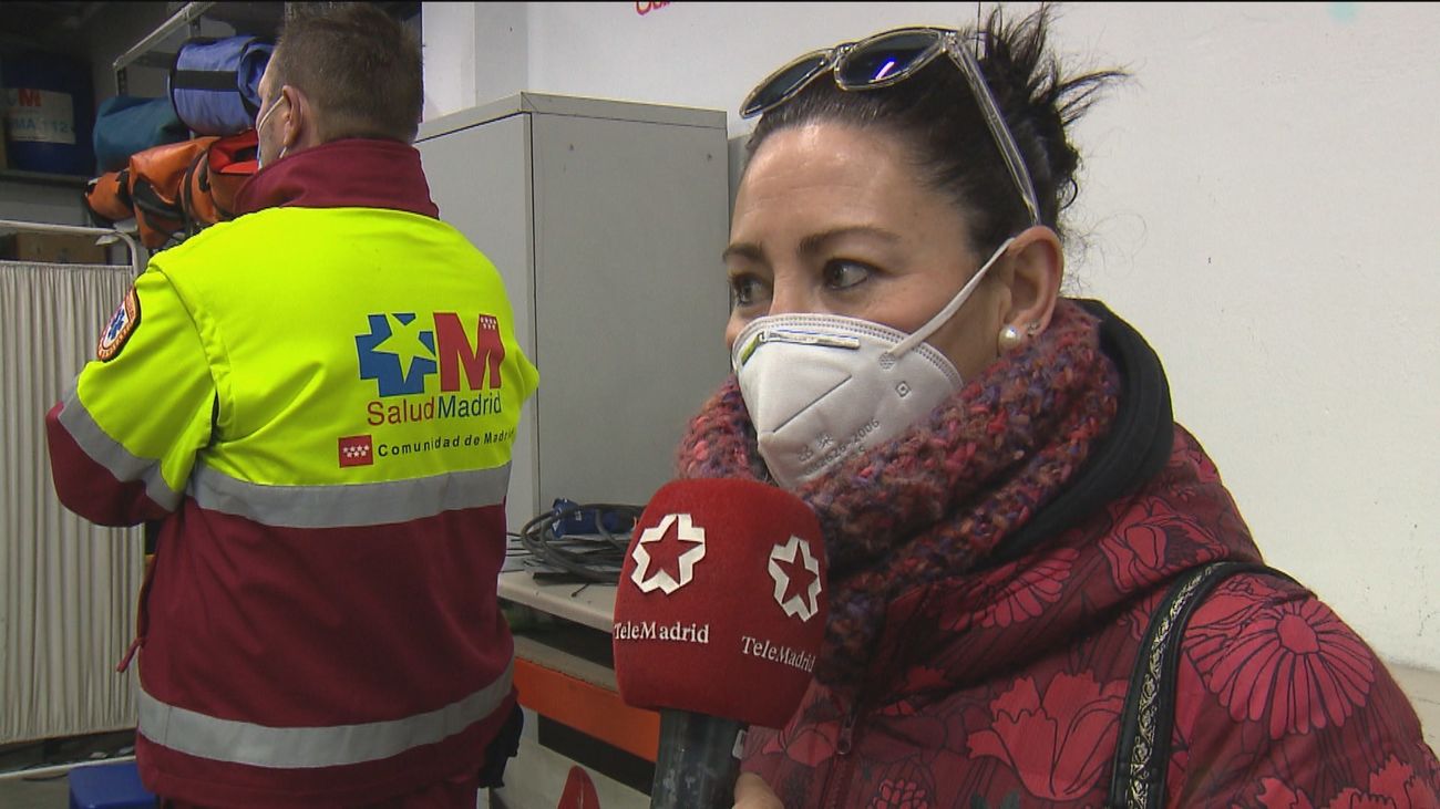 La Comunidad de Madrid vacuna  a los profesionales sanitarios del Summa 112