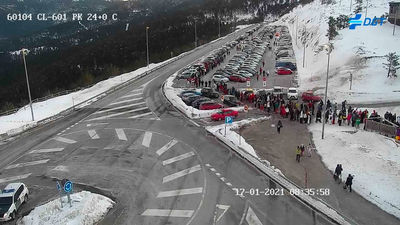 Cerrados los accesos a los puertos de Navacerrada, Cotos y Valdesquí