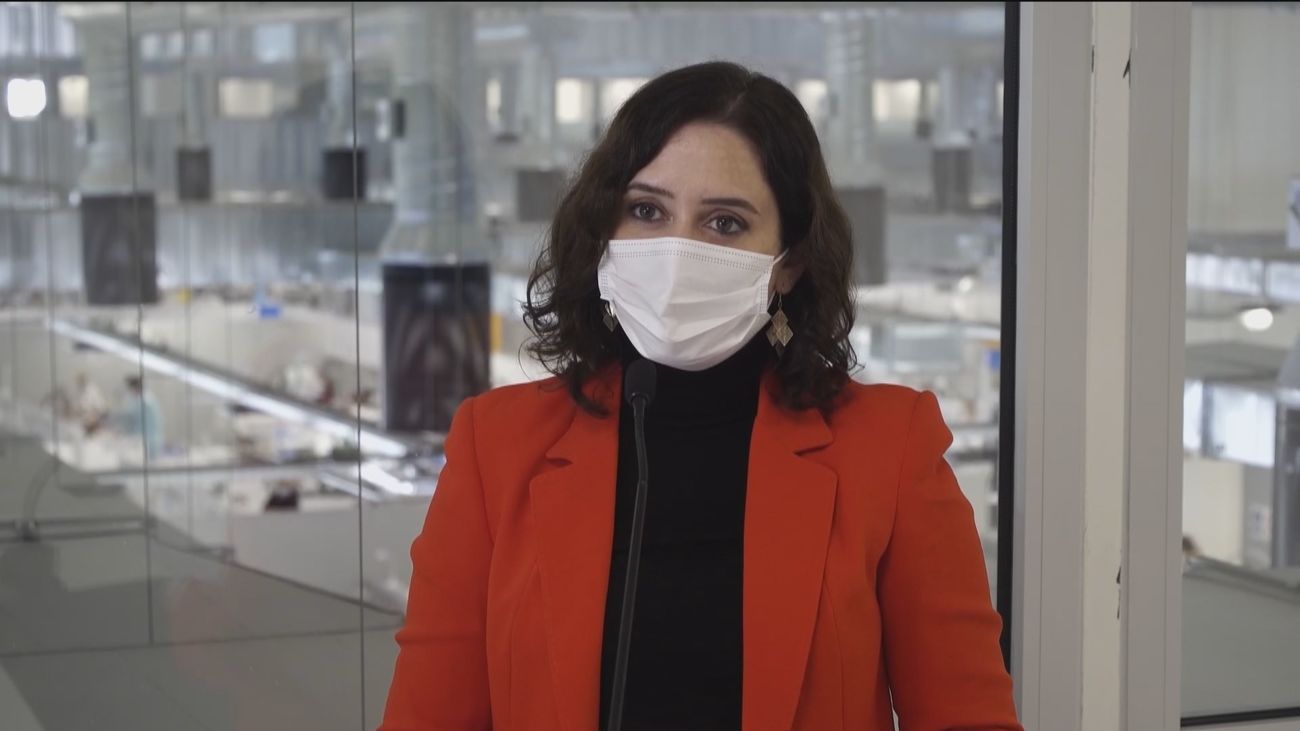 Ayuso censura las campañas "de desprestigio politizadas"  contra el Zendal