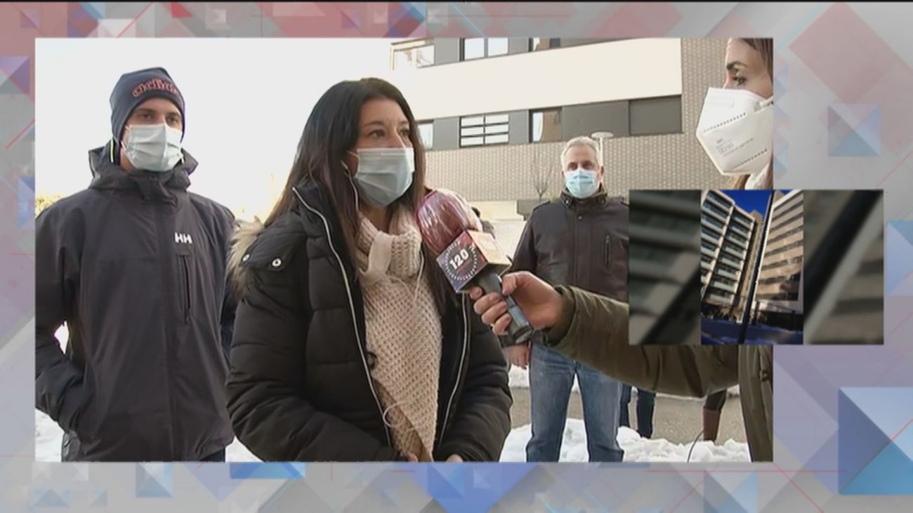 Investigación 120 Minutos: 'okupan' la casa de una auxiliar de enfermería mientras lucha contra la tercera ola