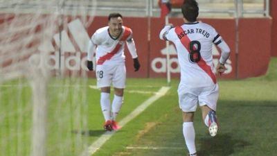 0-2. El Rayo encadena ante el Mirandés su tercera victoria consecutiva