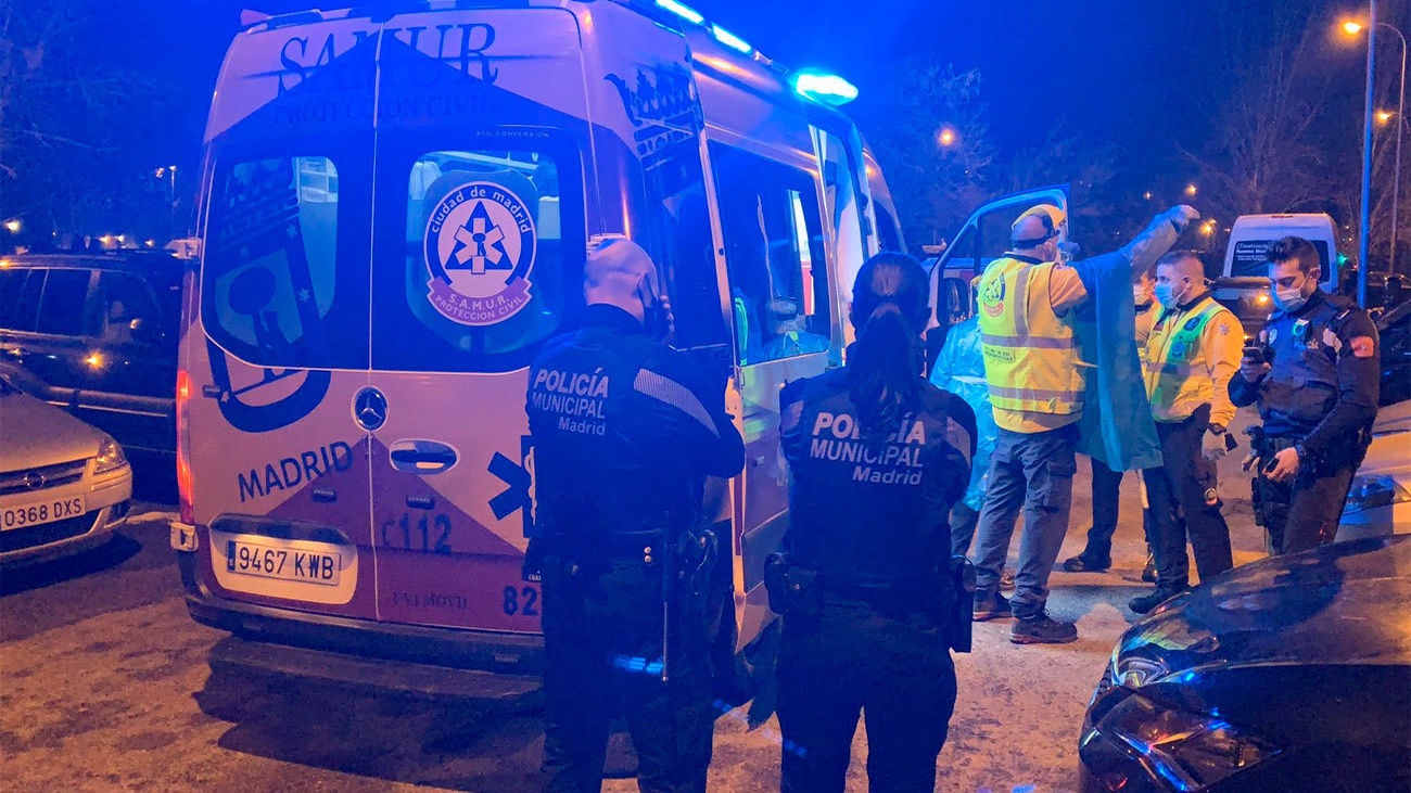 La Policía analiza en Carabanchel si hay un ajuste de cuentas por drogas en el apuñalamiento de un menor