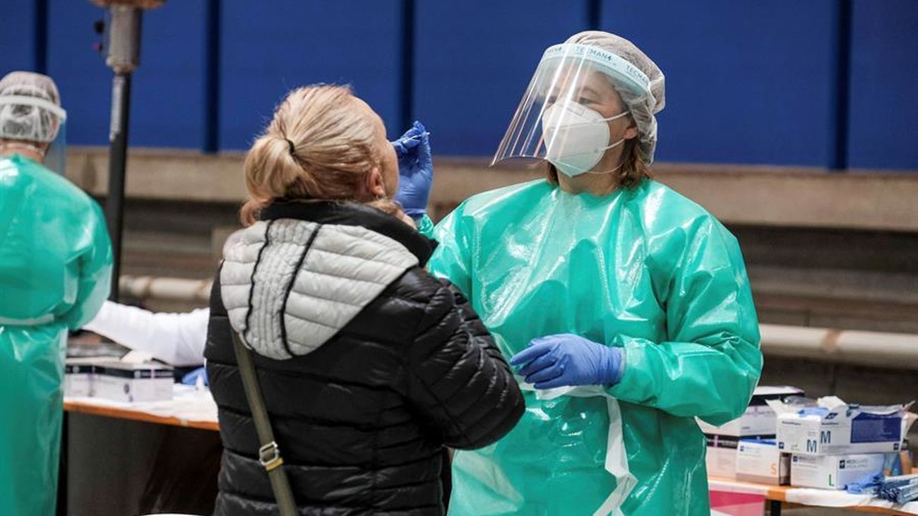 Los contagios de coronavirus crecen en Madrid y aumenta la presión en los hospitales