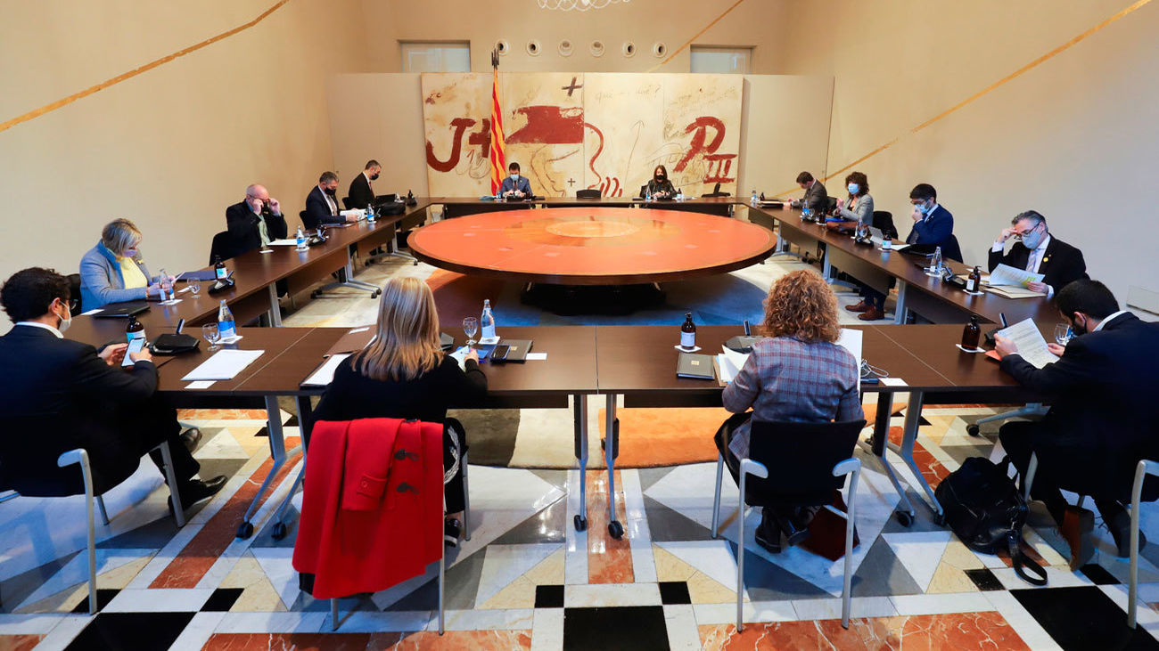 La Justicia suspende de forma cautelar el aplazamiento de las elecciones catalanas