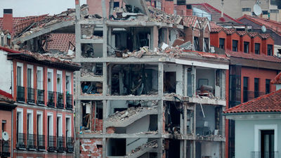 La muerte de un sacerdote eleva a 4 fallecidos y 10 heridos las víctimas de la explosión de la calle Toledo