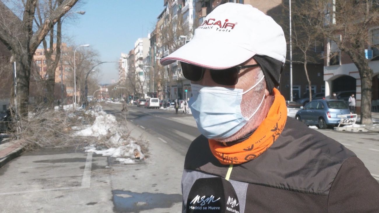 Los madrileños no dejan de hacer deporte pese a la nieve