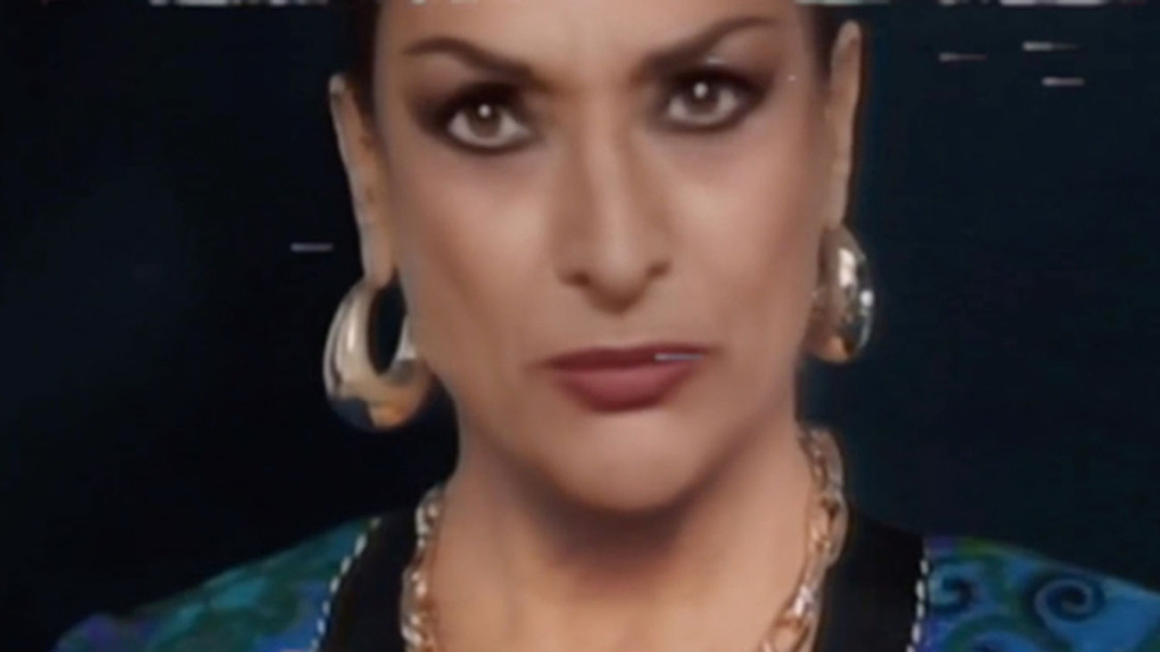 El 'regreso' de Lola Flores: "¿Tú sabes por qué a mí se me entendió en todo el mundo? Por el acento"