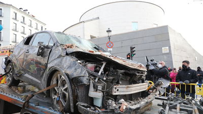 El barrio de La Latina trata de recuperar la normalidad tras la explosión de la calle Toledo