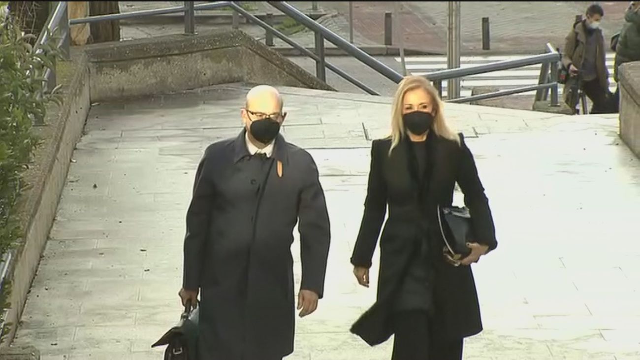 Cifuentes ya declara ante el juez por el 'caso Máster'