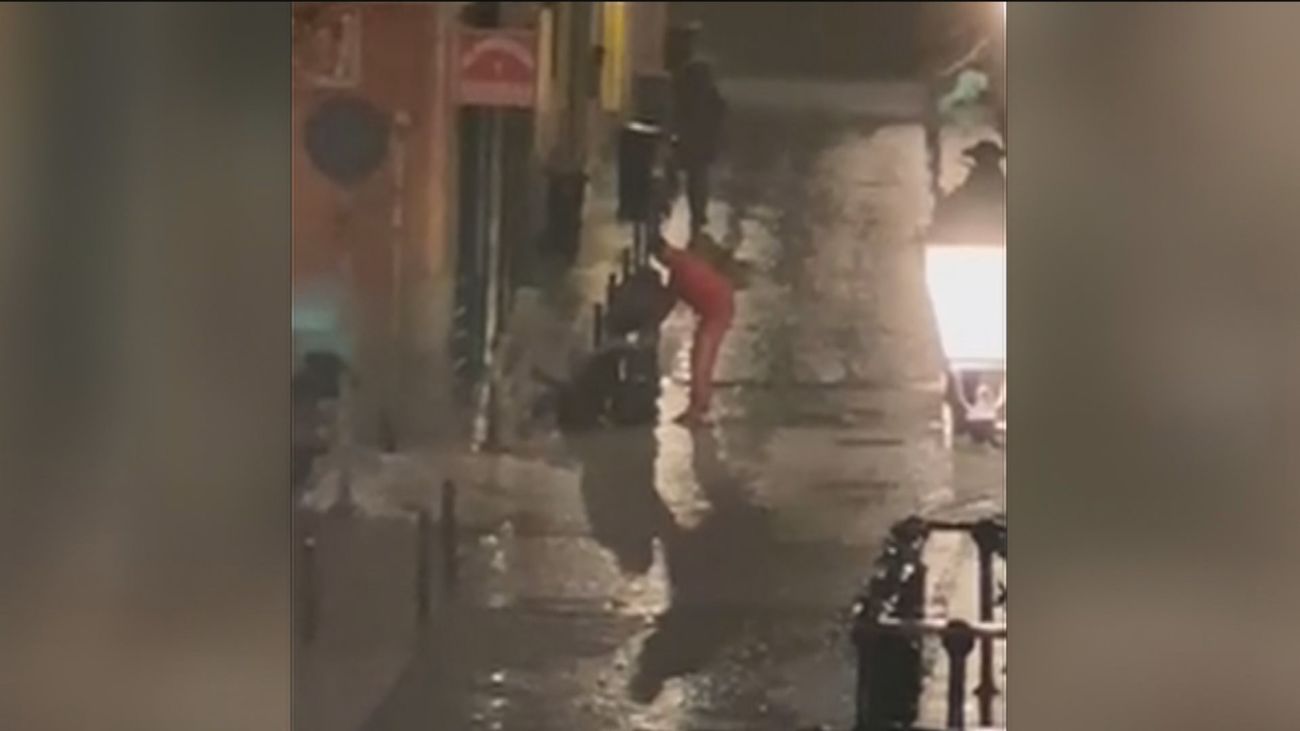 Violento robo en una calle de Lavapiés