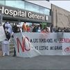 Protesta de sanitarios en La Paz contra los traslados forzosos al Zendal y las "listas negras"
