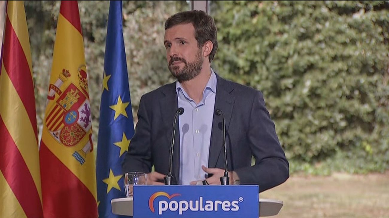Casado: "En esta tercera ola lo que se ha visto es una inmensa ola de incompetencia, engaños y arrogancia"