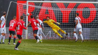 1-3. El Mallorca castiga los errores defensivos del Rayo