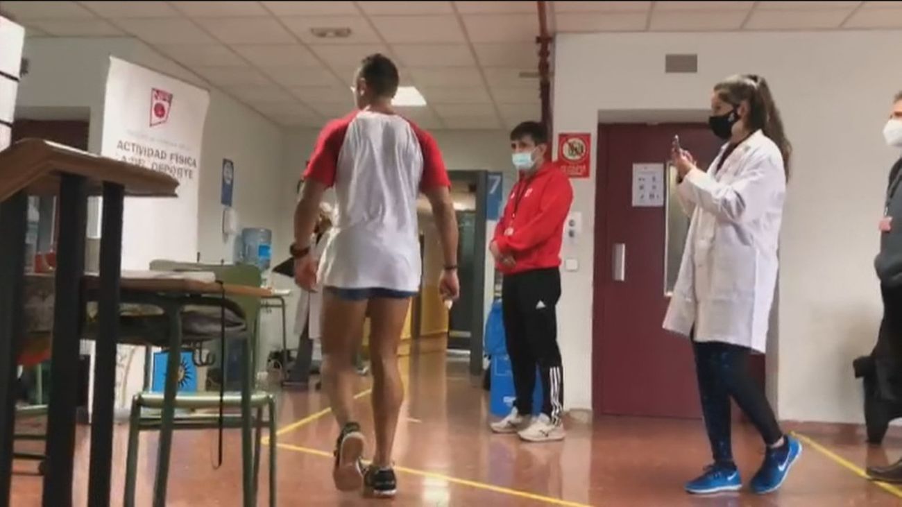 Un universitario ‘sube’ el Everest en el campus de la Universidad Politécnica de Madrid