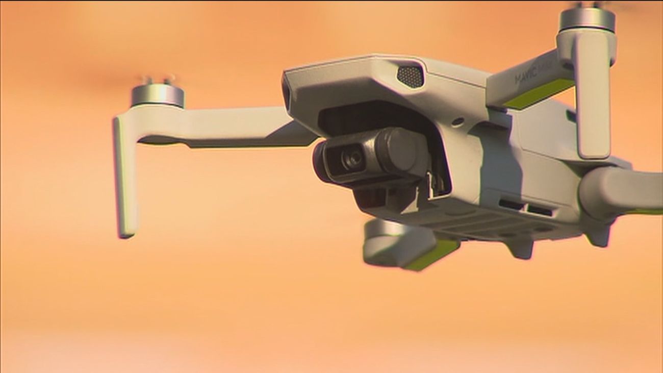 El Cermi insta a Transportes a aprobar la norma técnica que permita a las personas con discapacidad pilotar drones