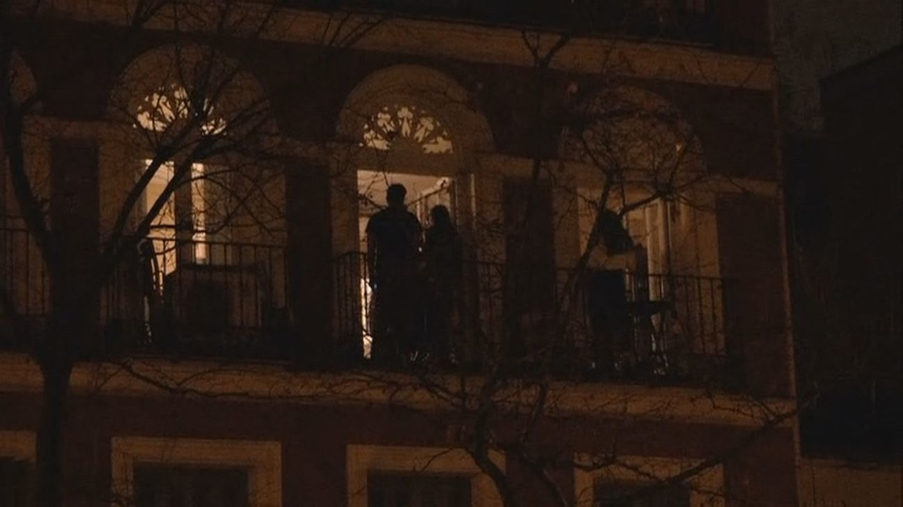 Los locales cierran, pero la fiesta continúa en los domicilios