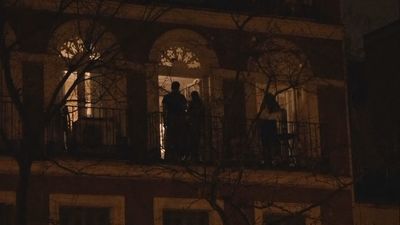 Los locales cierran, pero la fiesta continúa en los domicilios