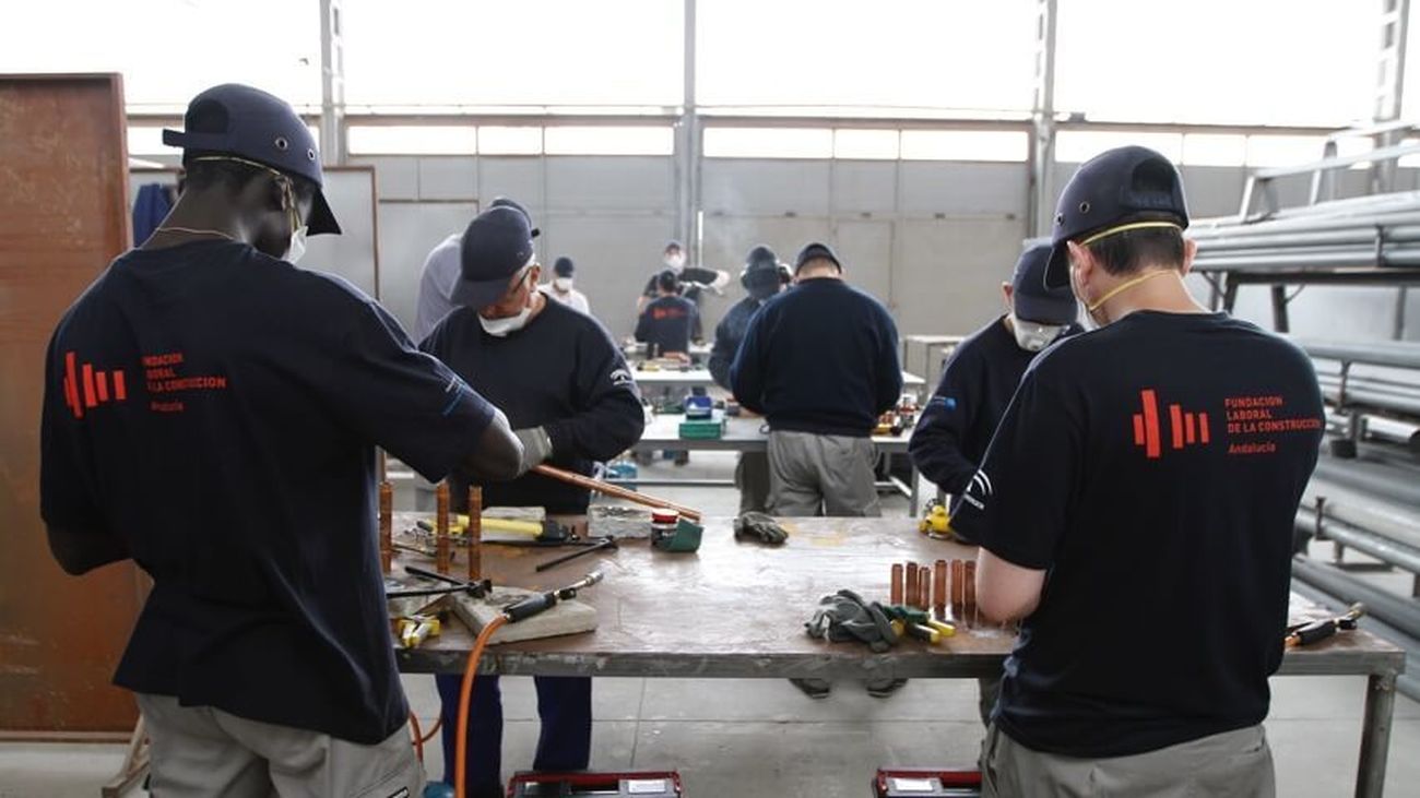 Nueva programación de cursos de la Fundación Laboral de la Construcción para trabajadores en activo