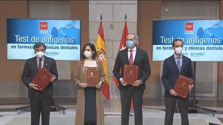 Convenio de la Comunidad con farmacéuticos y odontólogos / REDACCIÓN