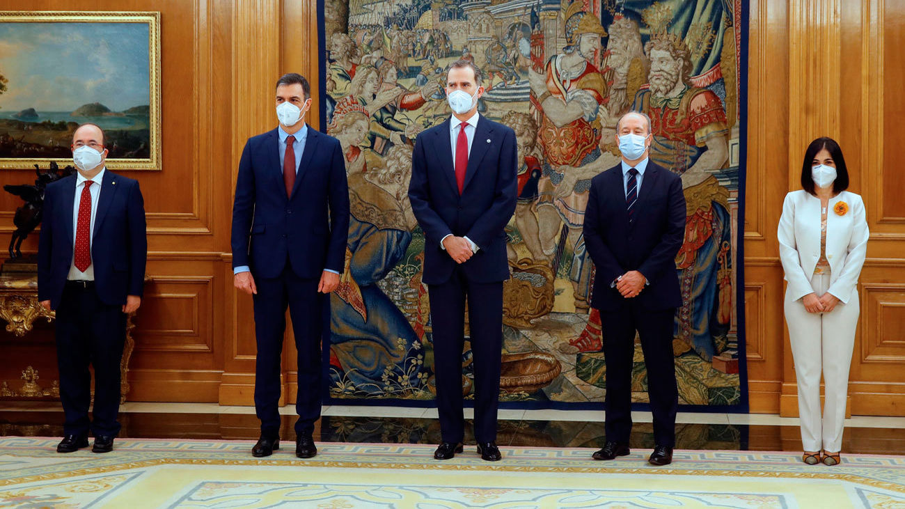 Darias e Iceta prometen sus nuevos cargos ante el Rey