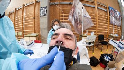 Un recordatorio de lo que debes hacer si tienes síntomas de Covid o si has tenido contacto con un positivo