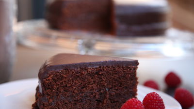 Receta de Tarta Sacher para celebrar el día mundial de la tarta de chocolate