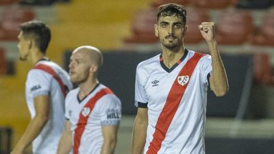Catena: "Estamos muy orgullosos del partido del Rayo, ojalá pase el Navalcanero"