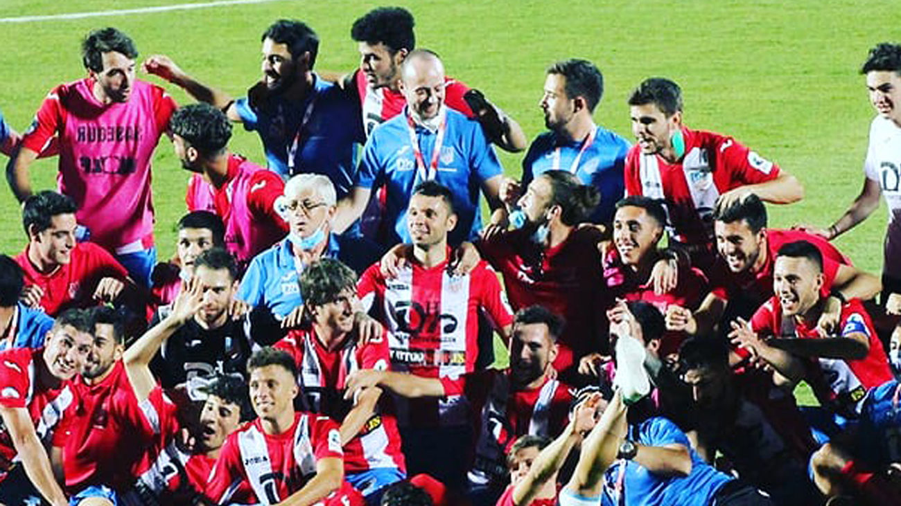 Ernesto Gómez: "Navalcarnero entero está ilusionado con su equipo"