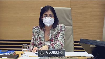 Darias se muestra optimista frente a la tercera ola y la oposición desconfía y pide un cambio de plan