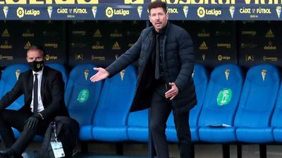 Simeone: "Tenemos que seguir esta línea y seguir mejorando"