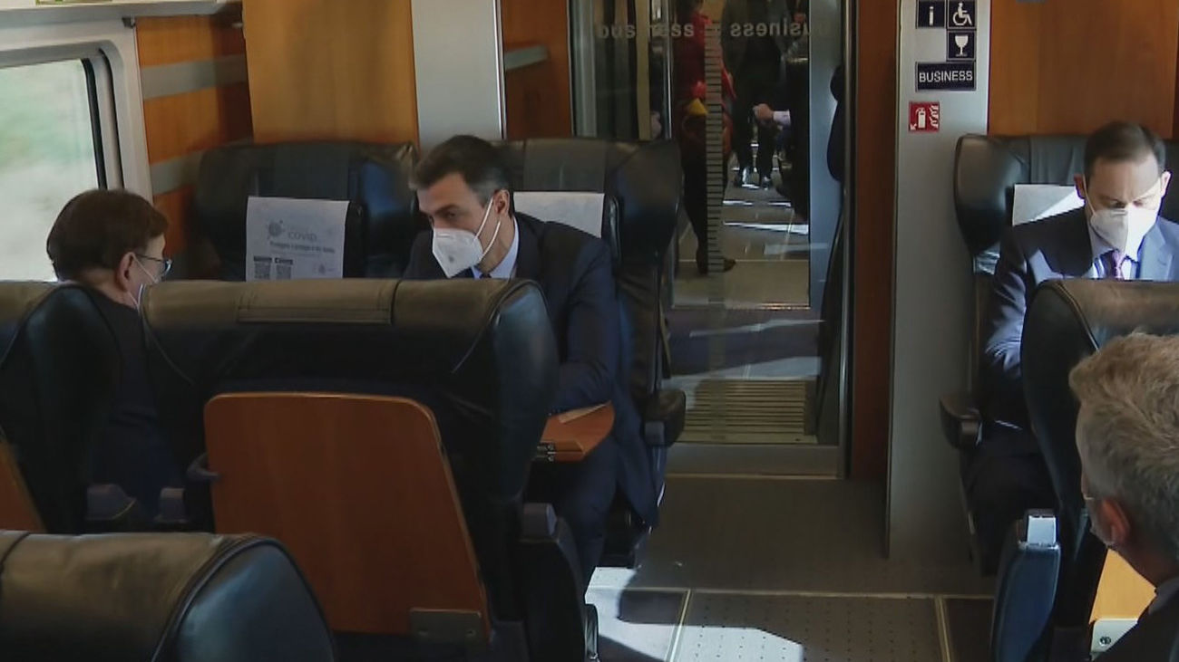 Inaugurada la línea Madrid-Orihuela del AVE