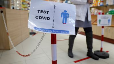 Farmacias y clínicas dentales harán test de antígenos desde este jueves en Madrid