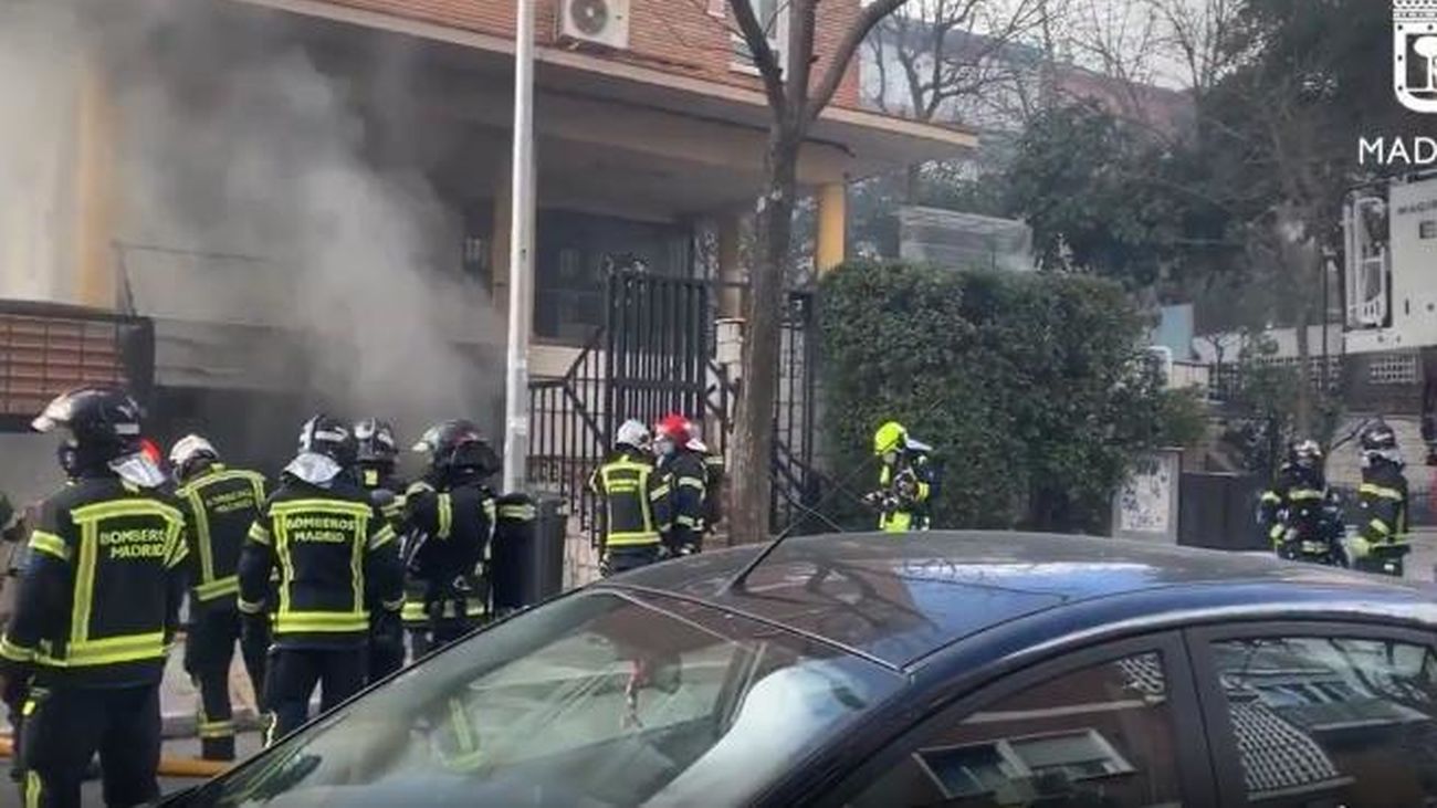 Se investiga si el incendio de un bazar en Chamartín fue provocado