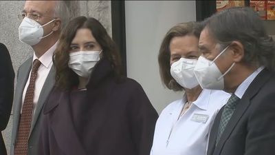 Ayuso niega un enfrentamiento con Feijóo y cree “insensato" la confrontación con otros presidentes autonómicos