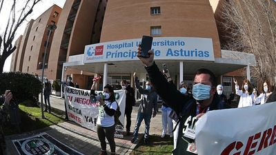 División en el gobierno madrileño sobre qué hacer con la gerente del Hospital Príncipe de Asturias