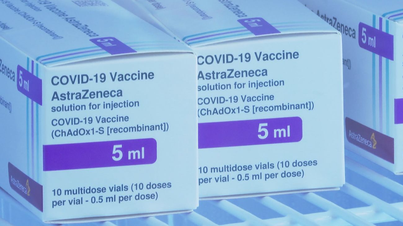 Comienza a distribuirse la vacuna AstraZeneca en España
