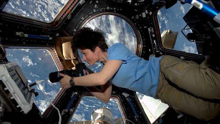 Samantha Cristoforetti, astronauta de la ESA, a bordo de la Estación Espacial Internacional / ESA