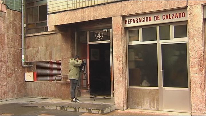Seis fallecidos y una treintena de contagios en un solo portal de Bilbao