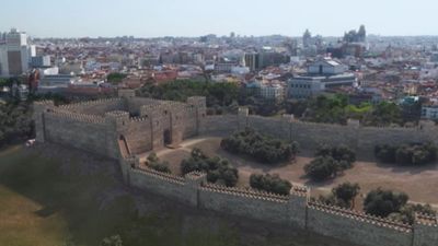 ‘Desmontando Madrid’ reconstruye el primer alcázar y las murallas “de fuego” del Mayrit andalusí