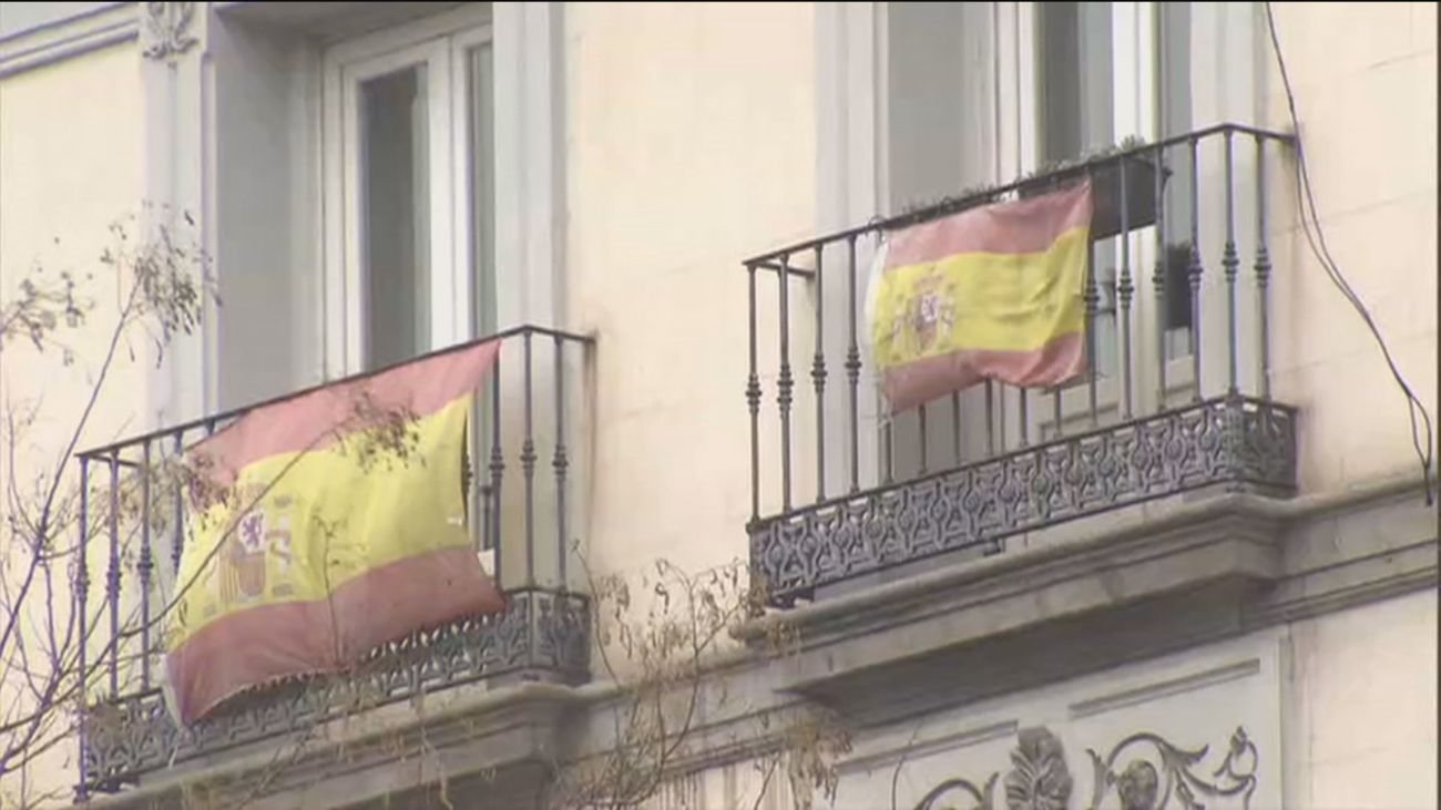 Así es el proyecto de las banderas de España del artista Mario Gutiérrez que ha generado polémica en Madrid