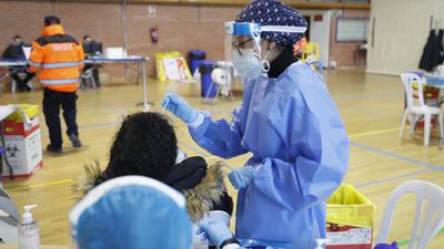 Descienden levemente los contagios por coronavirus en Los Molinos