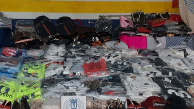 La Policía Municipal de Madrid interviene 1.136 artículos falsificados en dos tiendas en Usera