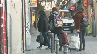 La Justicia avala el plan de pisos turísticos en Madrid de Carmena y Almeida anuncia una nueva regulación