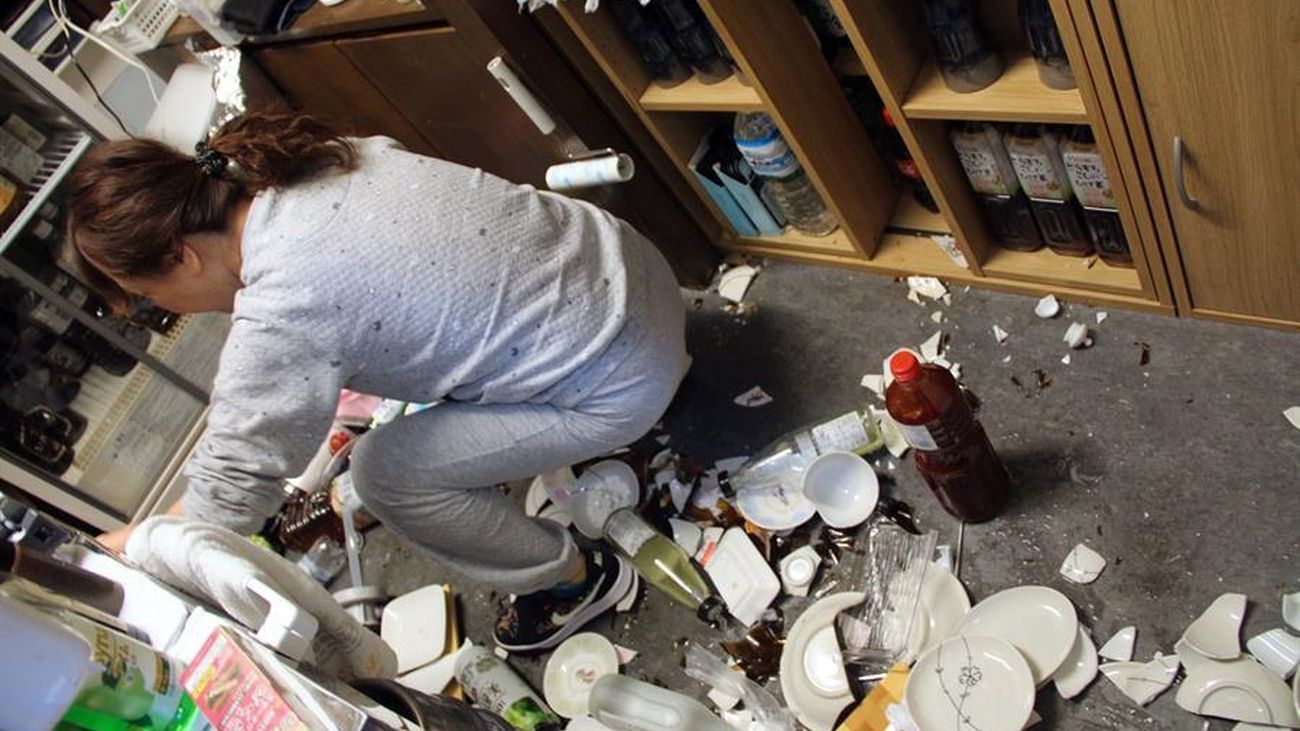 Un terremoto de 7,3 grados sacude la costa de Fukushima en Japón