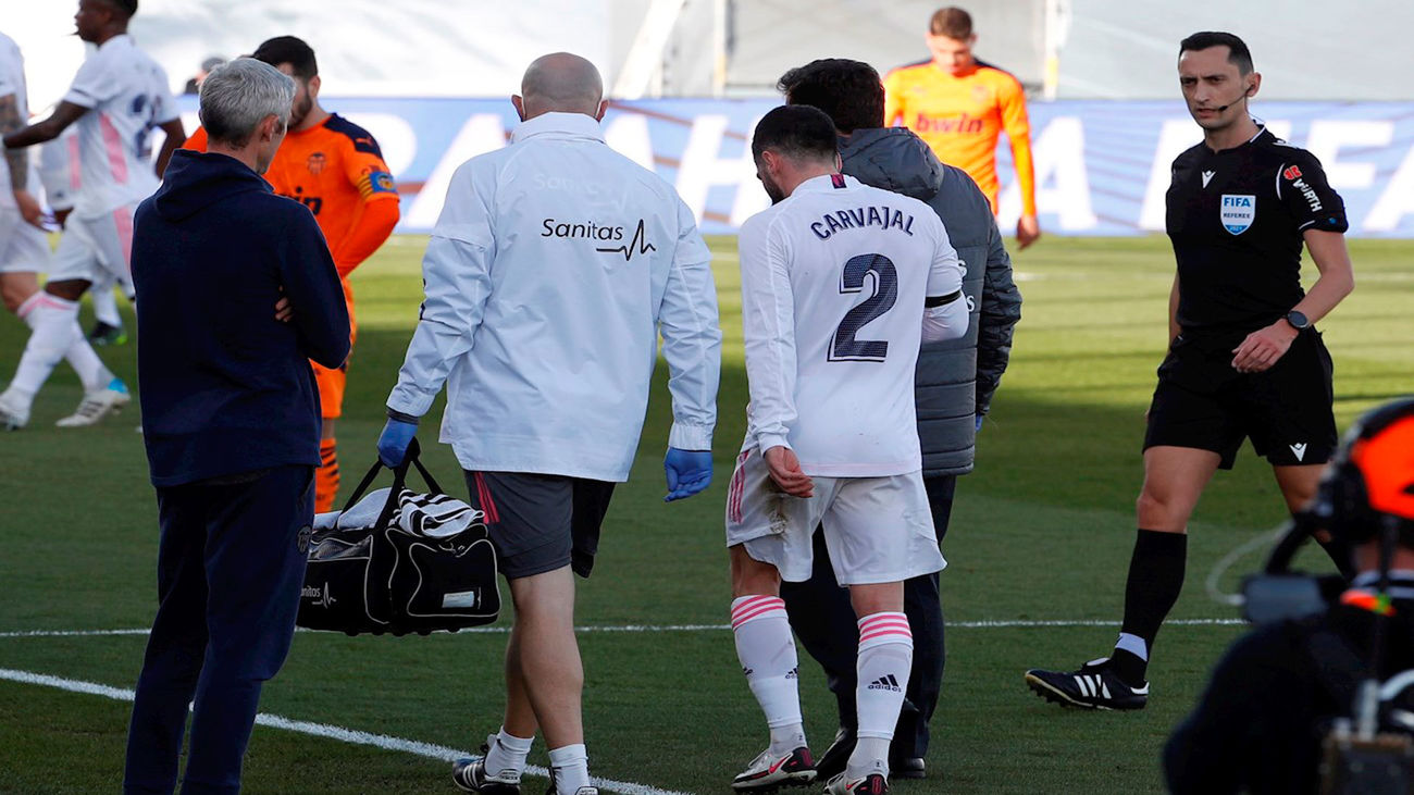 Carvajal extiende su mal fario, dos meses de baja