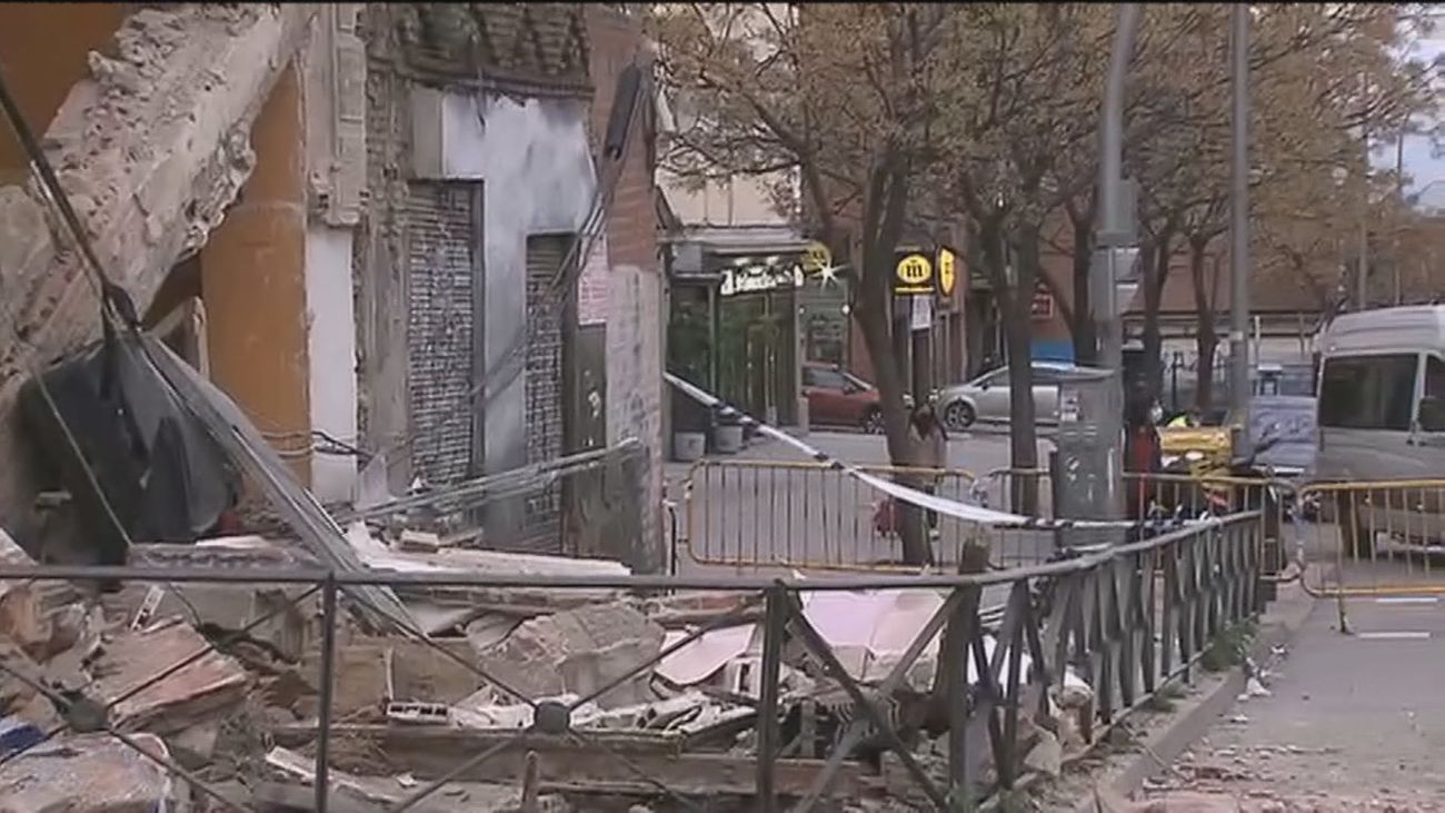 Los vecinos del edificio derruido en Marqués de Viana aseguran que " llevaba mucho tiempo con riesgo de derrumbe"